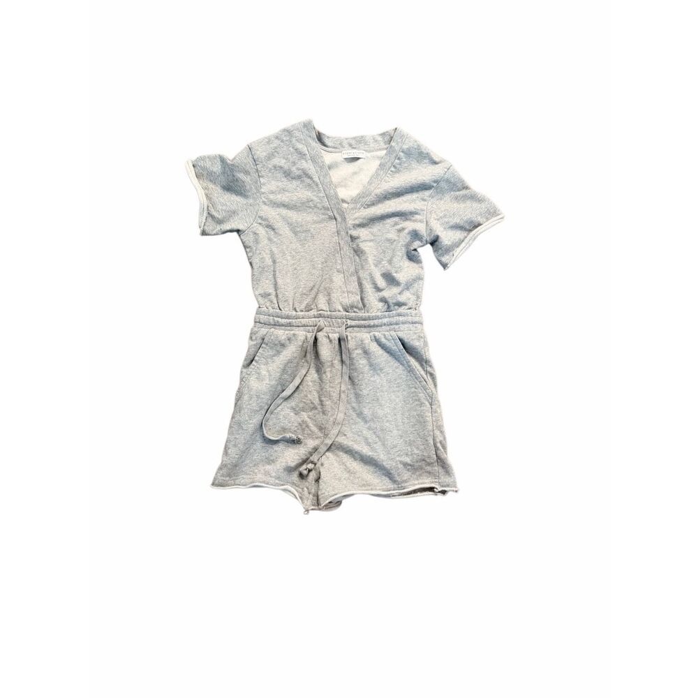 Paper Crane Grey V-Neck Romper Women's Size Small Casual Waffle Weave Summer Wea